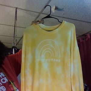 sundry sall yellow used yoga sweat top